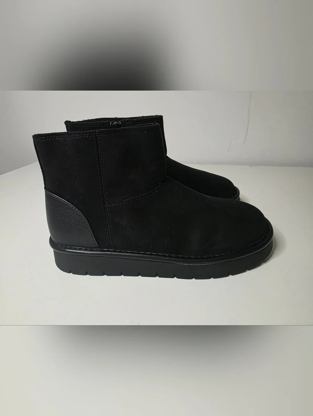 NWT Cat & Jack Girls Size 4 'Honor' Black Side Zipper Boots